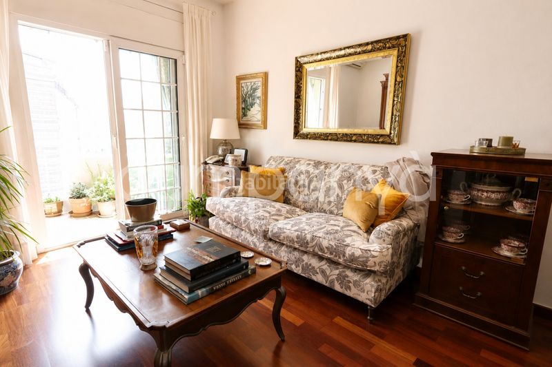 Foto cc4ba1cb-27c3-49dd-9fcb-aa347b775f3c. Appartamento con riscaldamento in Sant Andreu de Palomar Barcelona