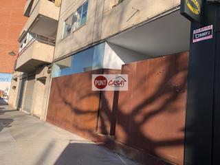 Local Comercial a Carrer pintor albert vives 1. Local único  en venta en balàfia