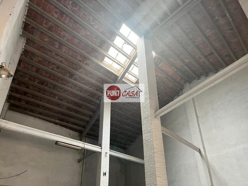 Foto ffe24e3b-6bd5-41e4-805f-49be0814fbf9. Locale commerciale in carrer de Cappont 13 in Cappont Lleida