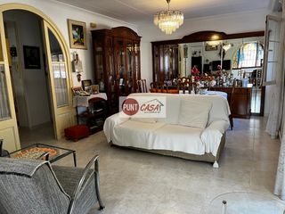 Casa adossada  Carrer de la costa dels mangraners 24. Oportunidad inversores