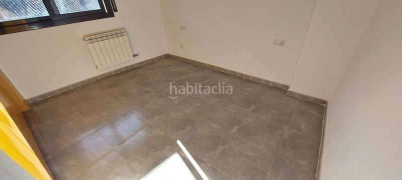 Foto 3b3a98b1-08ac-4ff9-ba9e-2bec38e8aea9. Dúplex amb calefacció a Vallgorguina