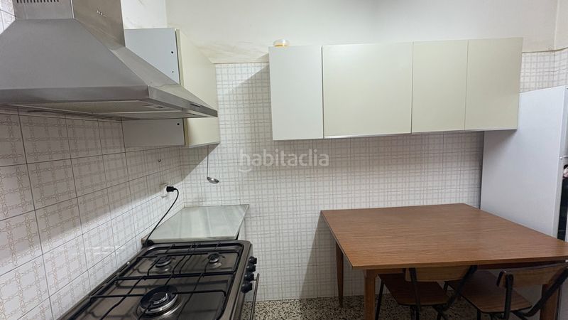 Foto 20187dc1-18fb-44a1-8e87-178825cea142. Pis amb xemeneia a Vallgorguina