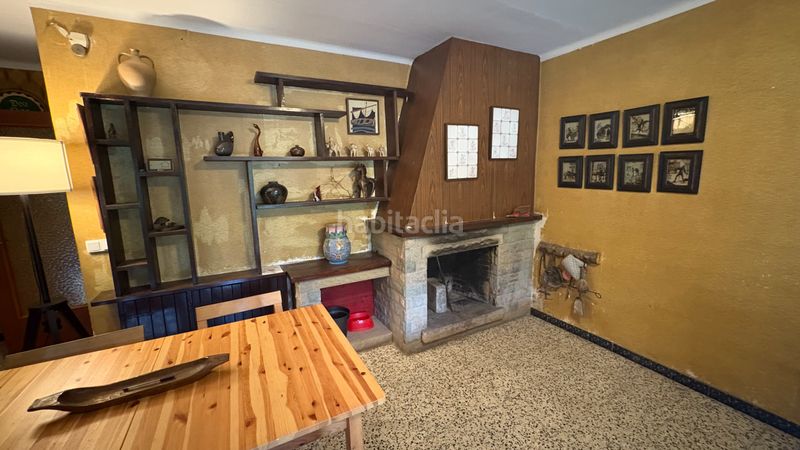 Foto 8a5a1463-bdde-4d27-abb8-9637ccd3257f. Pis amb xemeneia a Vallgorguina