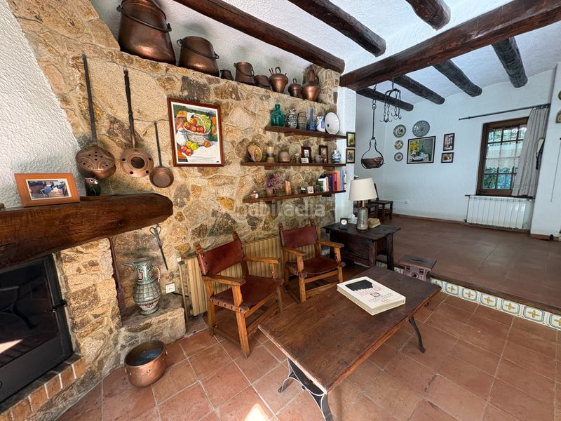 Foto 113ed419-3fe2-4494-95a7-94aac7c0f02c. Casa amb xemeneia calefacció aparcament a Vallgorguina