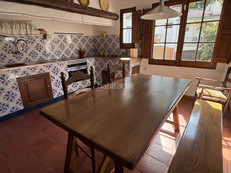 Foto 1afacdf4-ce2b-4a1b-8159-7d3b74962854. Casa amb xemeneia calefacció aparcament a Vallgorguina