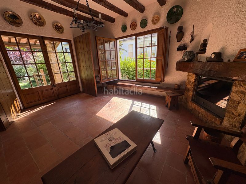 Foto 46e67157-a23e-4fb9-b5ca-872e09942f21. Casa amb xemeneia calefacció aparcament a Vallgorguina