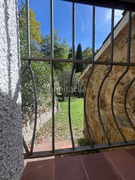 Foto 8539e9c2-75b6-4e25-9125-89dae2ade010. Casa amb xemeneia calefacció aparcament a Vallgorguina