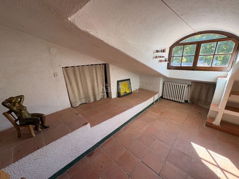 Foto bbd18e30-5ef0-48b4-abd5-af0d3a3fa806. Casa amb xemeneia calefacció aparcament a Vallgorguina