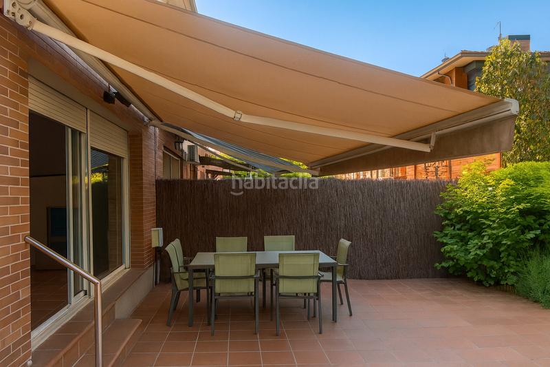 Foto 6c212f92-7602-45b0-814b-5a6a1af1e055. Maison jumelée avec chauffage parking dans Vallgorguina