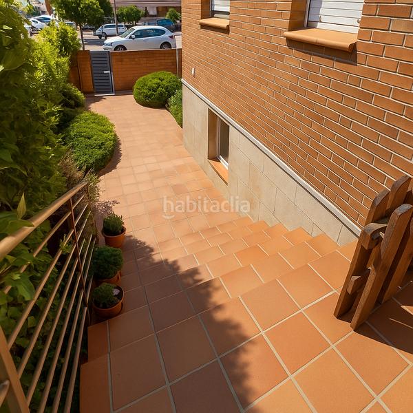 Foto 8c1cc501-5ade-478a-a5d8-5431d80d5e8b. Maison jumelée avec chauffage parking dans Vallgorguina