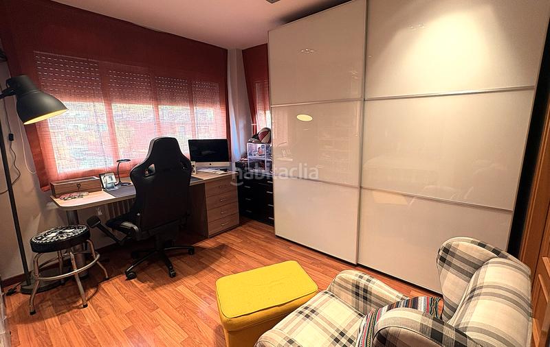 Foto e0e79bd6-c2d6-4b55-a18c-8fba9daeb471. Maison jumelée avec chauffage parking dans Vallgorguina