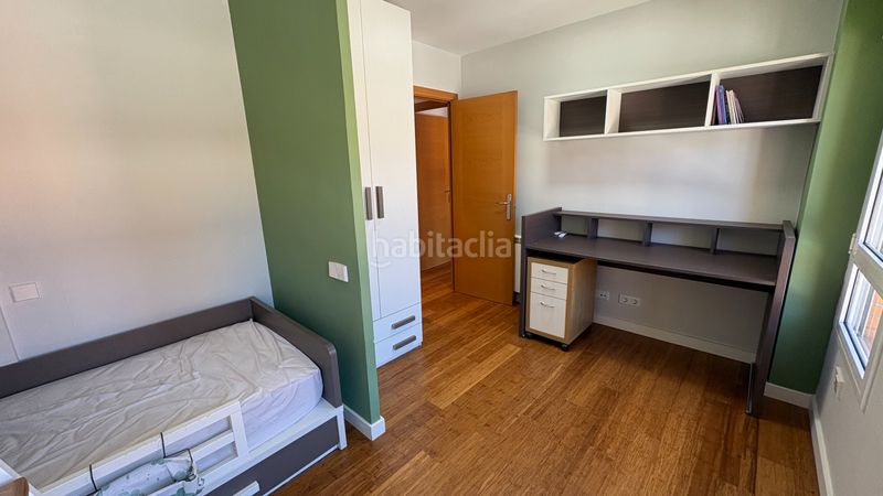 Foto 594b0258-e07c-492a-a214-4bd438d3568a. Dúplex amb calefacció aparcament a Vallgorguina