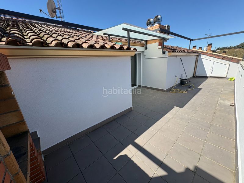 Foto 5d23a7b0-4257-47da-b4eb-7ae61315d483. Dúplex amb calefacció aparcament a Vallgorguina