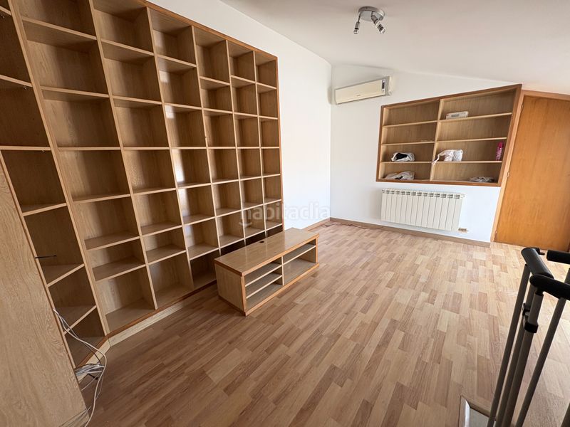 Foto dc28f9ac-9870-4db0-a026-7bfc4ec90c21. Dúplex amb calefacció aparcament a Vallgorguina