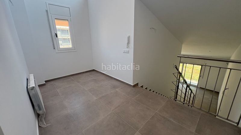 Foto 5fdf615e-c3f5-4976-bd3f-abe100484e2b. Alquiler casa pareada casa d'obra nova a 3 vents amb jardí privat en Sant Celoni