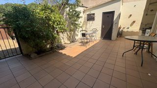 Miete Haus in Vallgorguina. Casa 4 vents amb ampli jardí i traster