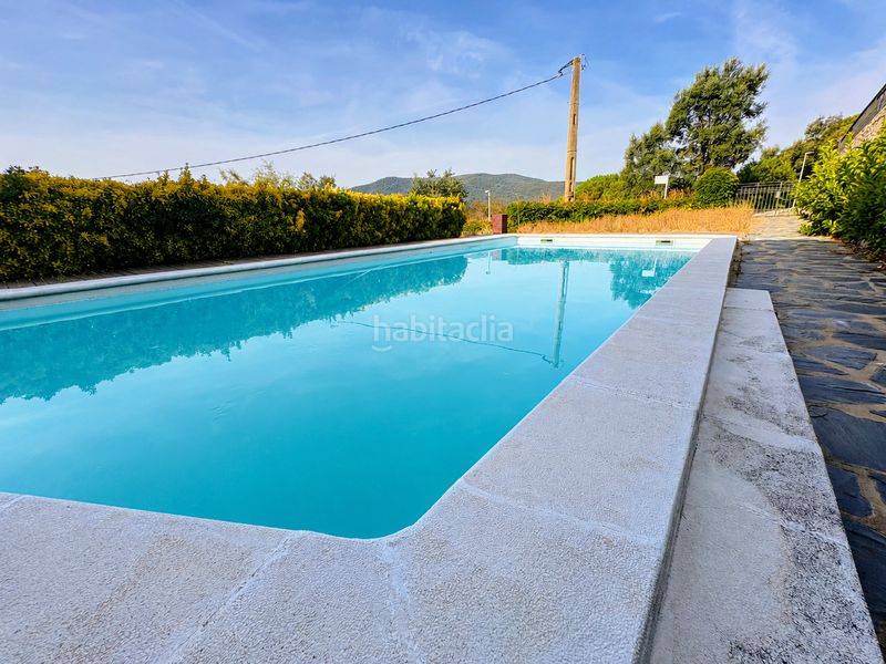 Foto 2d6f059b-f8e3-4b2d-949a-0161a109377f. Casa amb xemeneia aparcament piscina a Vallgorguina