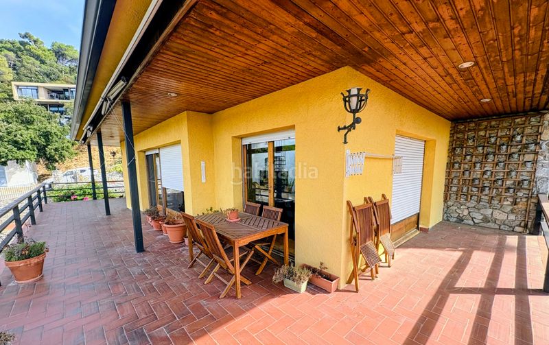 Foto 88603e35-ce24-4098-b891-2634d0e3175e. Casa amb xemeneia aparcament piscina a Vallgorguina
