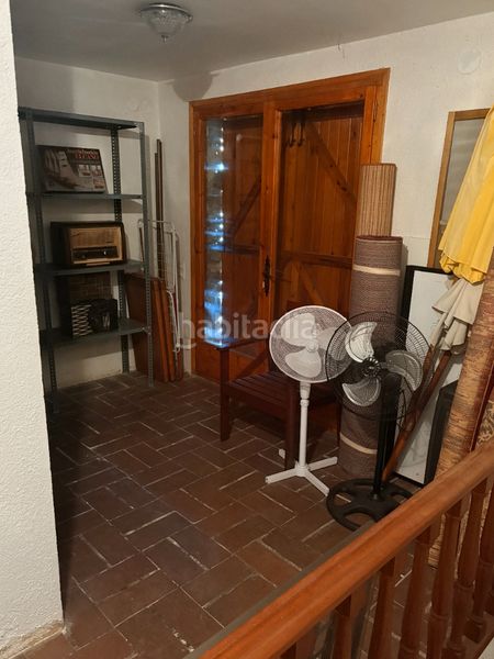 Foto d4a9f09c-cc04-4786-a2e8-c4eb492255cb. Casa amb xemeneia aparcament piscina a Vallgorguina