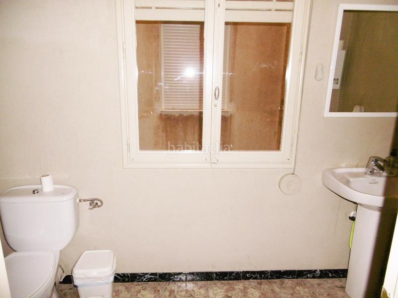 Foto 42eb4061-c5ef-4592-a949-055406bdbf97. Rent office space with heating in Centro Elche / Elx