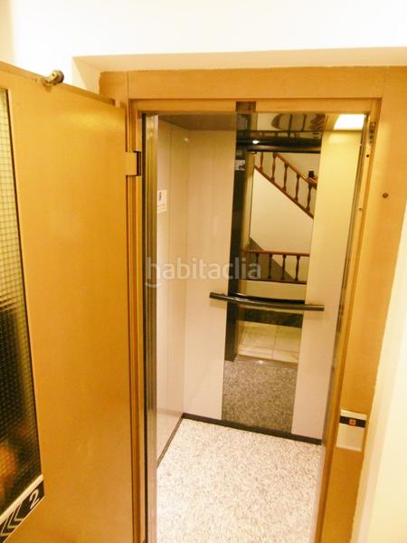 Foto f977981e-c170-4742-a2fc-4ab008eddcaf. Rent office space with heating in Centro Elche / Elx