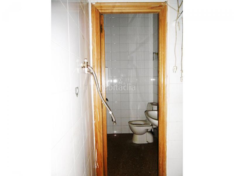 Foto 70d128b4-dc67-45a2-b30d-e271202d9ab3. Local comercial  en zona laljeps, elche. en Elche / Elx