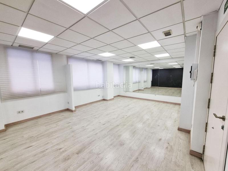 Foto 9b179673-c5b5-44fc-89c0-e2526b0c6672. Rent business premise in Carrús Oeste Elche / Elx