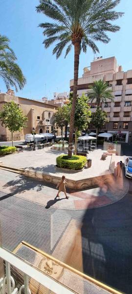 Foto 867bca63-4af0-47f1-97bf-ccd1457dbe2b. Rent flat with heating in Centro Elche / Elx