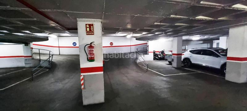 Foto b8bd8354-cc0b-4b13-a8d2-1a48d49480b2. Parking coche plaza de aparcamiento en Altabix, elche. en Elche / Elx