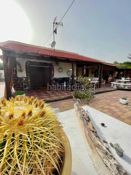 Foto cfa5f7e4-1c29-4e84-b0d8-9a1272143bf5. Chalet  en partida de carrús, elche. en Peña de las Águilas Elche / Elx