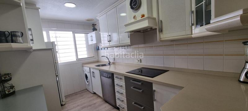 Foto 2f152c29-165c-4072-aece-a2e41a2f34aa. Piso bonito piso en playa de levante, . en Playa Levante Santa Pola