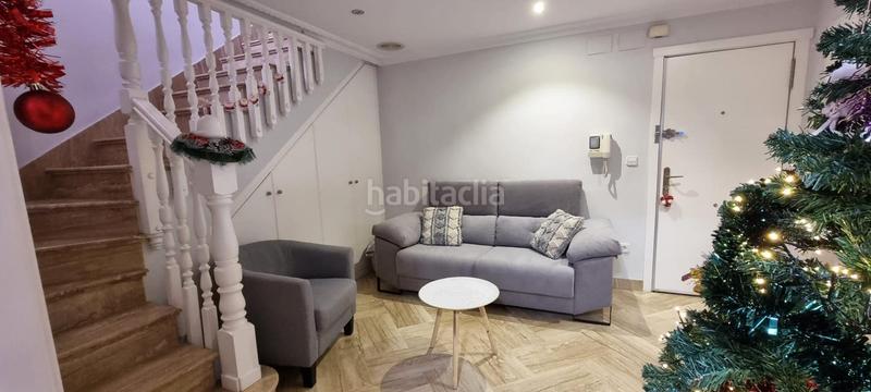 Foto e89cd609-b88f-4108-971a-c03072cd9a13. Dúplex vivienda dúplex en el Centro de elche. en Centro Elche / Elx