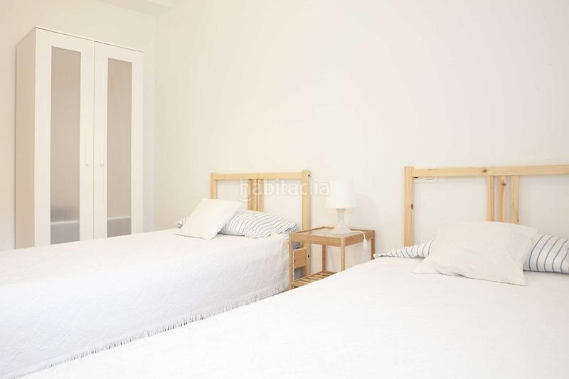 Foto 1c8ecfc5-7dbc-42a5-ac8e-5d9676d06559. Pis a Playa Levante Santa Pola