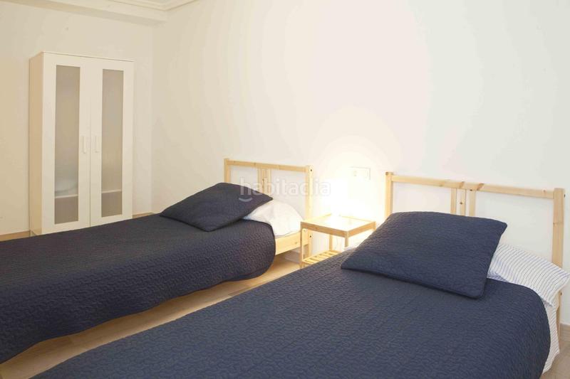 Foto 952d292a-977d-4519-b695-cbac8ff6126e. Pis a Playa Levante Santa Pola