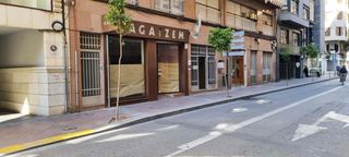 Lloguer Local Comercial a Calle calle puente de los ortissos 13. Magnífico local comercial en el centro de elche.