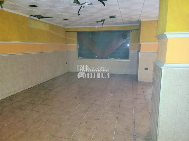 Foto bdb729aa-bfde-4c57-b689-6d2671539124. Local comercial local en venta en Avenida de la Paz Xirivella