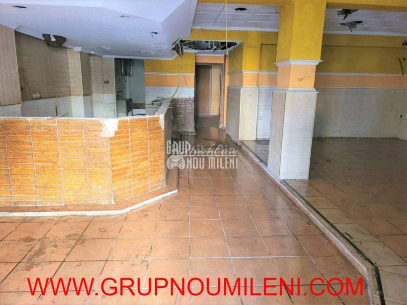 Foto c763dd5e-d64c-4d81-84e7-8cb6cb666d41. Local comercial local en venta en Avenida de la Paz Xirivella
