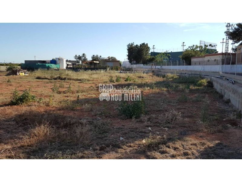 Foto 5b4ecd8e-7097-4c12-9326-6554d8e9f467. Finca rústica a Albal