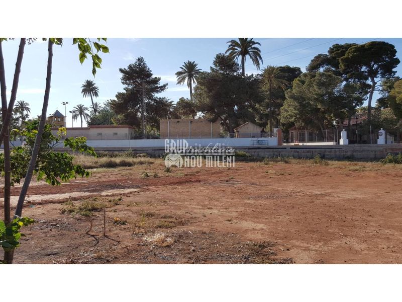 Foto d28a1ae8-dfe8-47ba-ae7d-4a67e5353296. Finca rústica a Albal