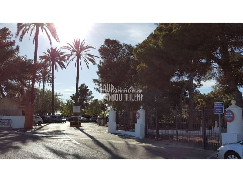 Foto fad8e892-9adf-4716-a168-528b6deeb8af. Finca rústica a Albal