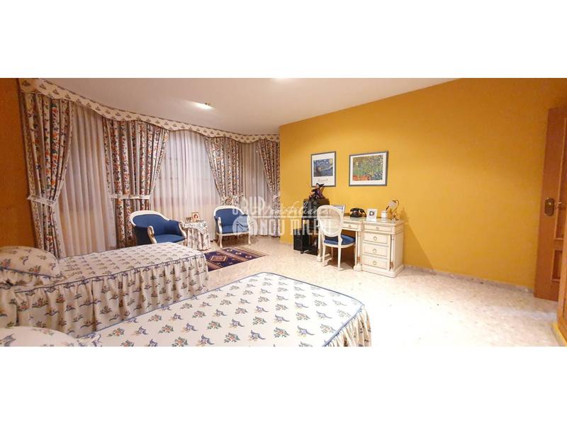 Foto 2c498322-b00f-4e55-b365-dcdab0d7be8a. Casa in Alfafar