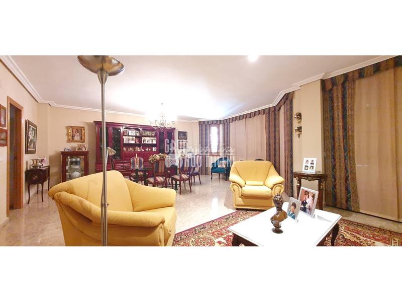 Foto 357da7d8-1da7-4287-929f-3ce3b212061b. Casa in Alfafar