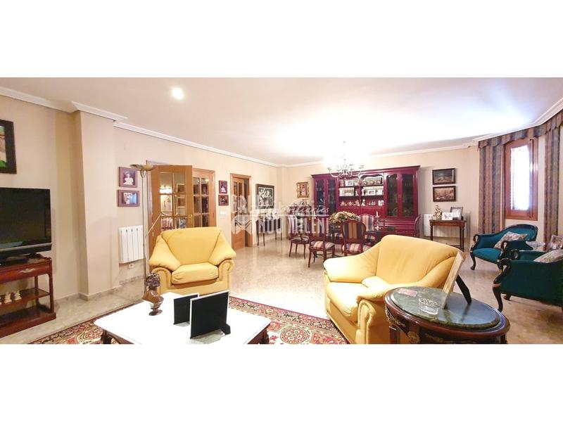 Foto 3f0ab620-4632-4192-ac11-d6422a6e276b. Casa in Alfafar