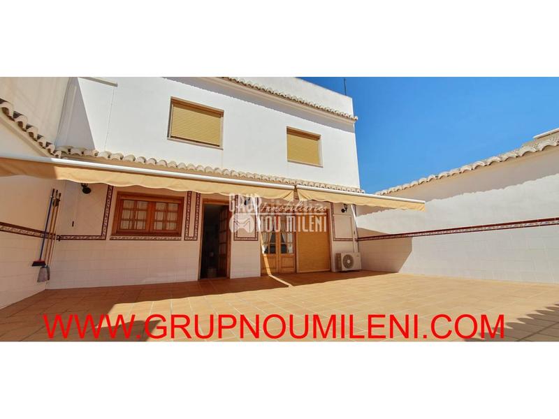 Foto 54d0eed5-5737-45c8-aebf-6391e9fecbdc. Casa in Alfafar