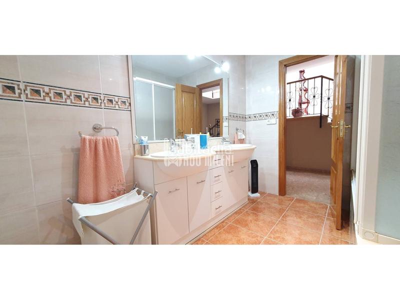 Foto b6cfbe5d-6222-4ffa-b6d8-63a63daae6dd. Casa in Alfafar