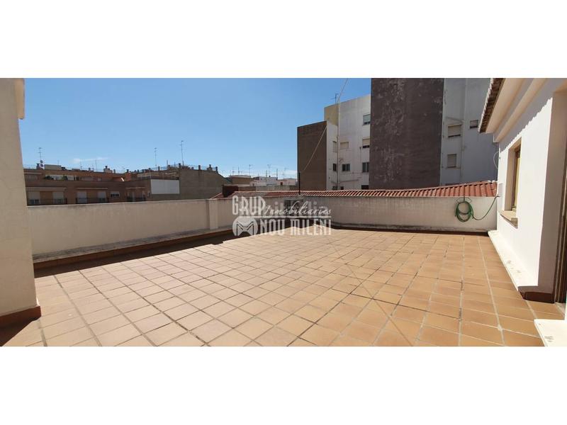 Foto cc449410-73bc-4b13-9f76-a0d5f9e7d21f. Casa in Alfafar