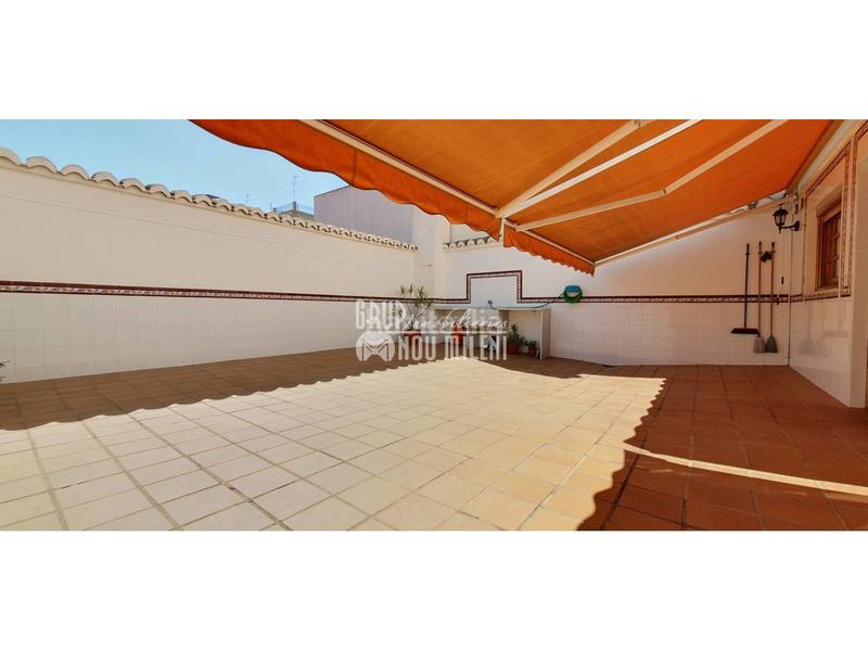 Foto fc8d3de5-c10c-49bc-b7cd-5326c1a97911. Casa in Alfafar