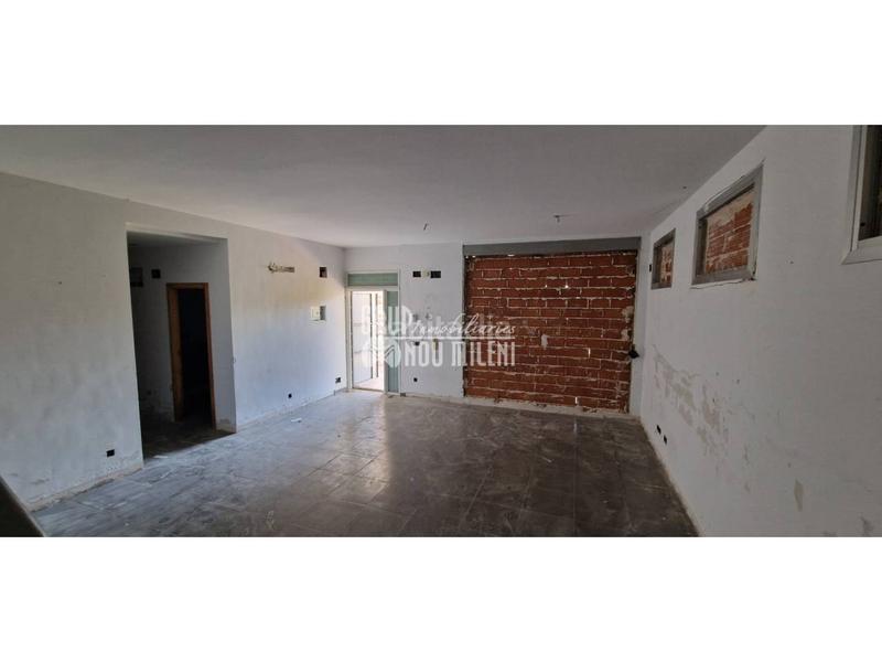 Foto c6af704c-bba4-49c5-9643-0b570f3d0ab4. Chalet dans Montroy