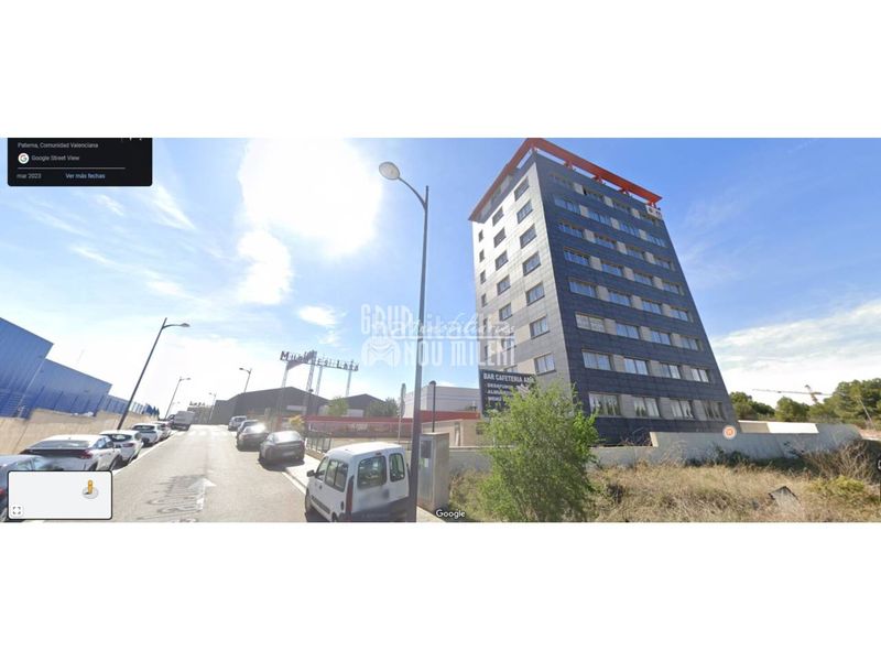 Foto de56766e-a933-4cf6-b54d-786f9228d8e2. Aparcament cotxe a Parc Tecnològic Paterna