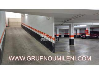 Parking voiture  Art major de la seda